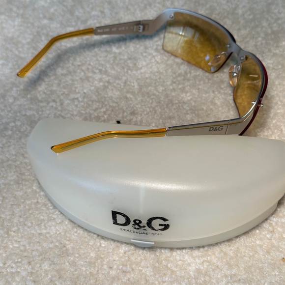 DOLCE & GABBANA UNISEX AVIATOR SUNGLASSES, TITANIUM FRAME W/AMBER LENSES